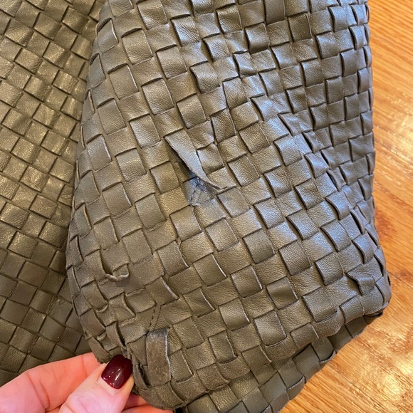 Bottega Venetta Grey Large Tote Bag - Picture 3 of 4